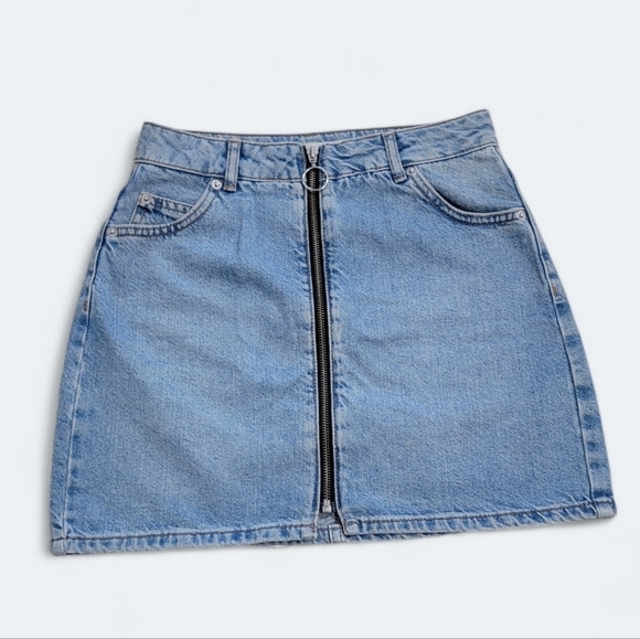 Topshop Moto Denim Mini Skirt Front zipper with Ring Pull Size 4 - Picture 1 of 16